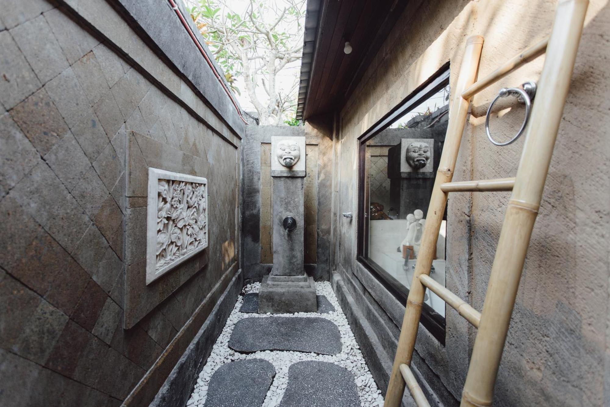 Kishi-Kishi Artvilla Блахбату Экстерьер фото